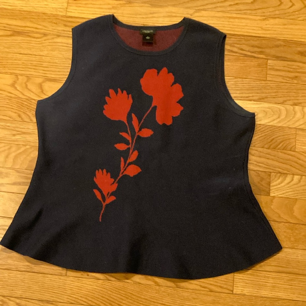 Ann Taylor EUC woman’s beautiful vest